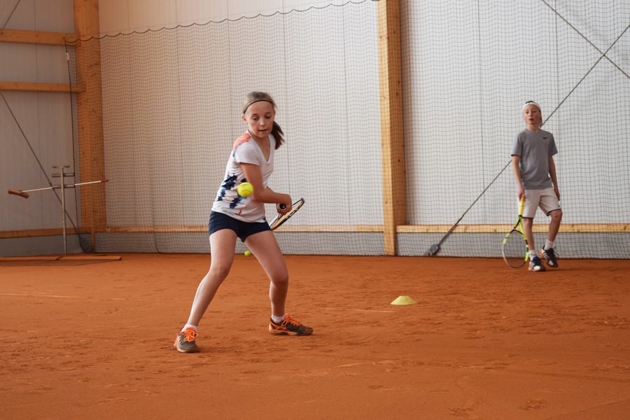 Gute Trainingsarbeit macht müde Beine am zweiten Tag des Ostercamps der Schüttler Waske Tennis University
